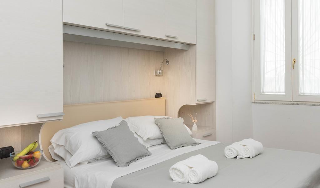 Andenis Luxury House Hotel Rome Bagian luar foto